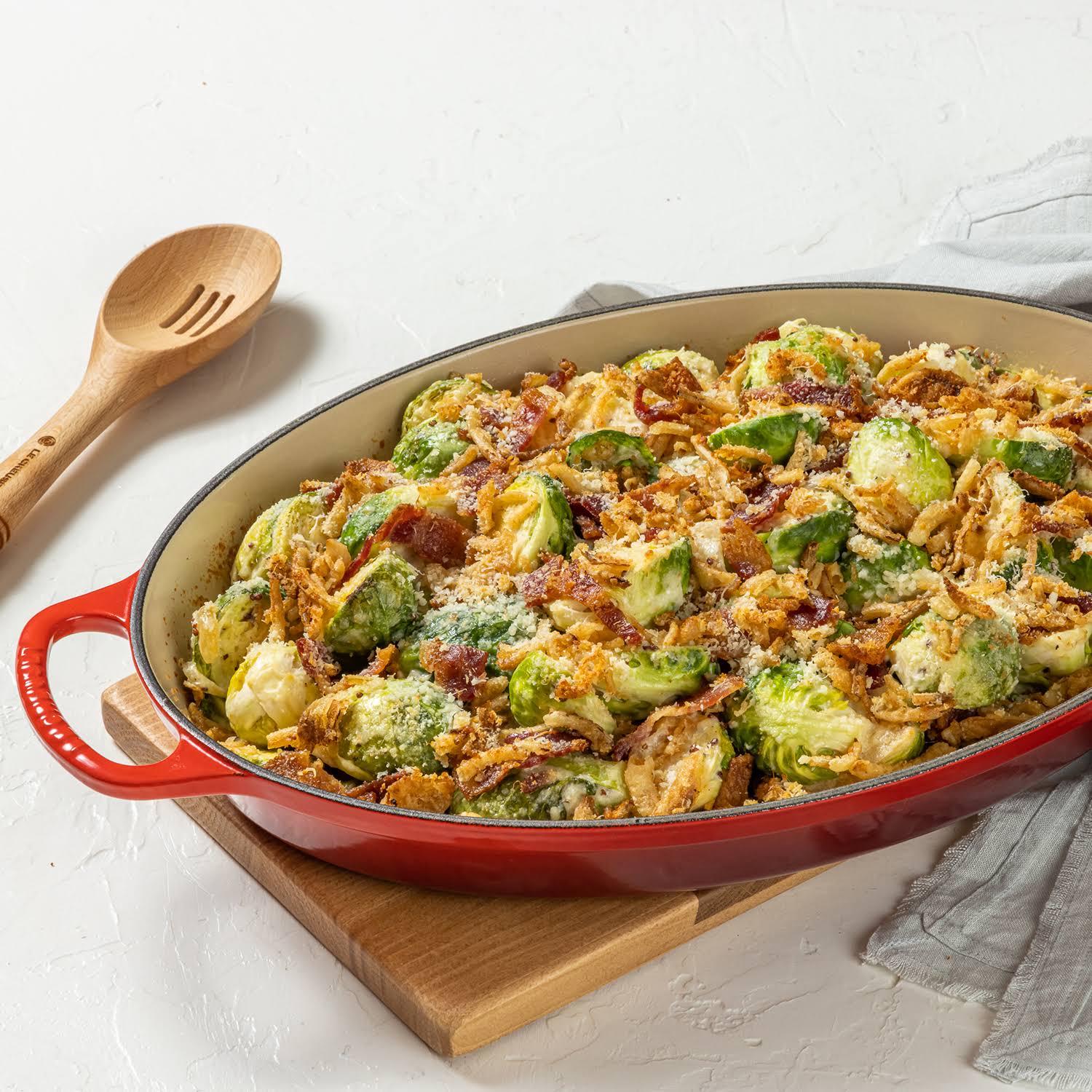 3-Quart Cast Iron Oval Baker M33092