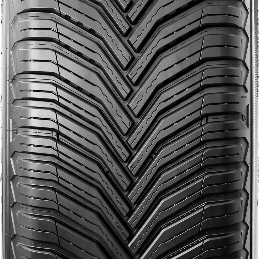 245/50R20 102V All-Season Car Tire Z616327