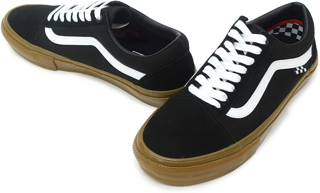 Black/Gum Skate Sneaker U57627