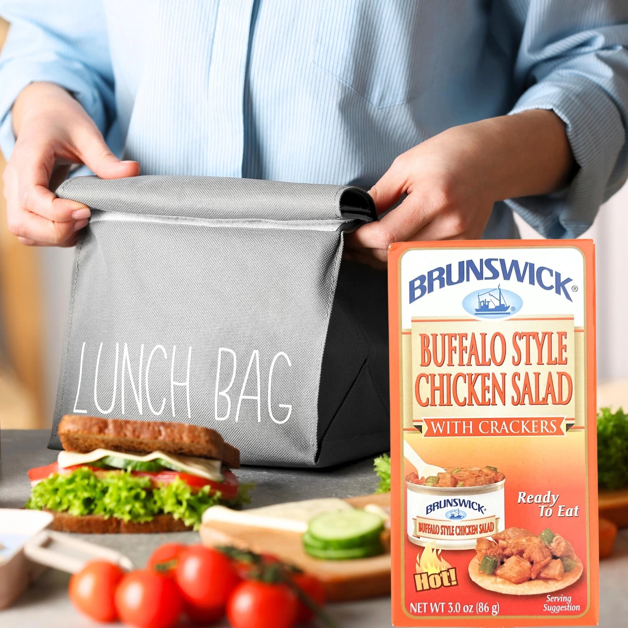 12 Pack Canned Chicken Salad with Crackers 3.0 oz Plastic Spreader Spoon Included D766
