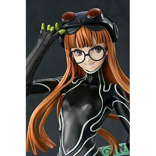 1/7 Scale Figure N585