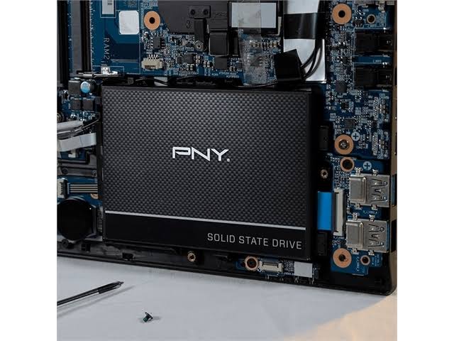 2 TB Solid State Drive - 2.5 Internal - SATA H1782