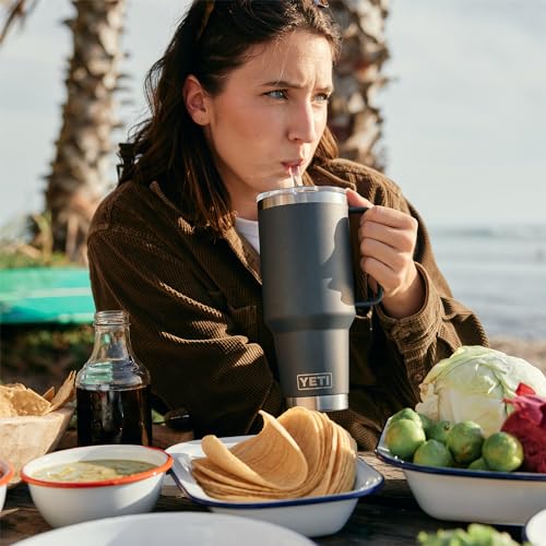 35 oz Vacuum Insulated Stainless Steel Tumbler with Handle and Straw Lid Q3722