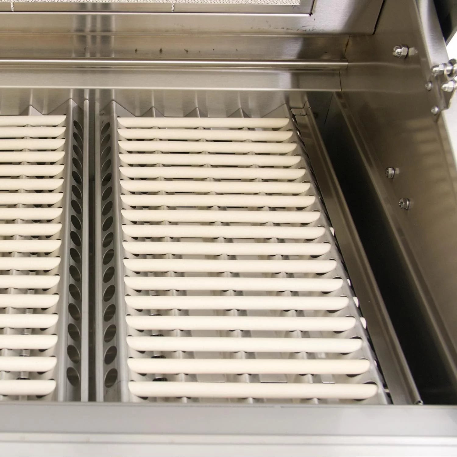 30-Inch Built-In Natural Gas Grill Q6966