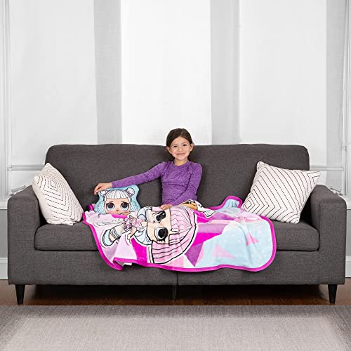 Super Soft Plush Decorative Pillow and Throw Set, 40 in x 50 in B26597
