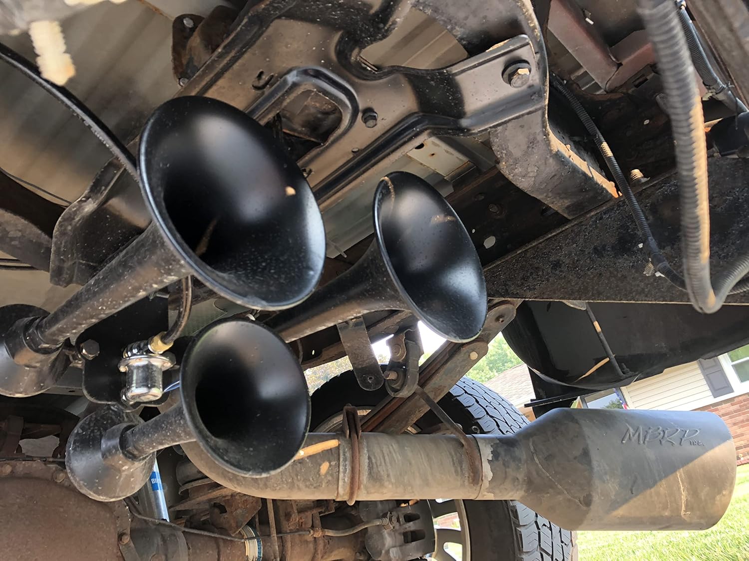 Black 1.5 Gallon 120PSI Train Horn Kit C8988