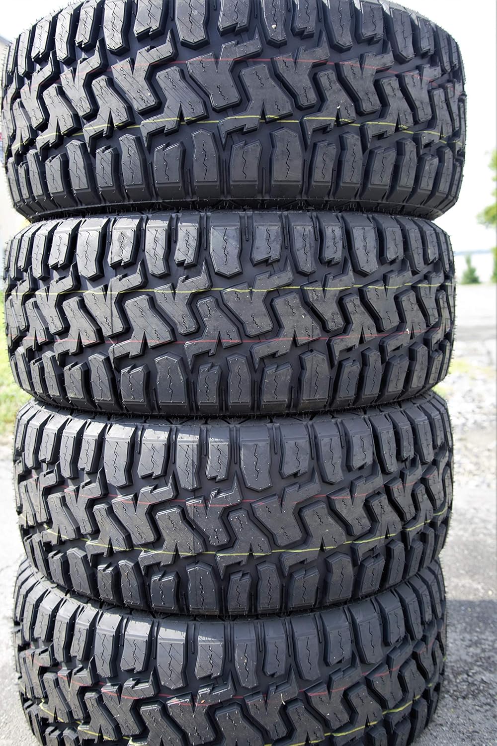 33X12.50R24LT 10-Ply All-Terrain Mud Radial Tire L6023