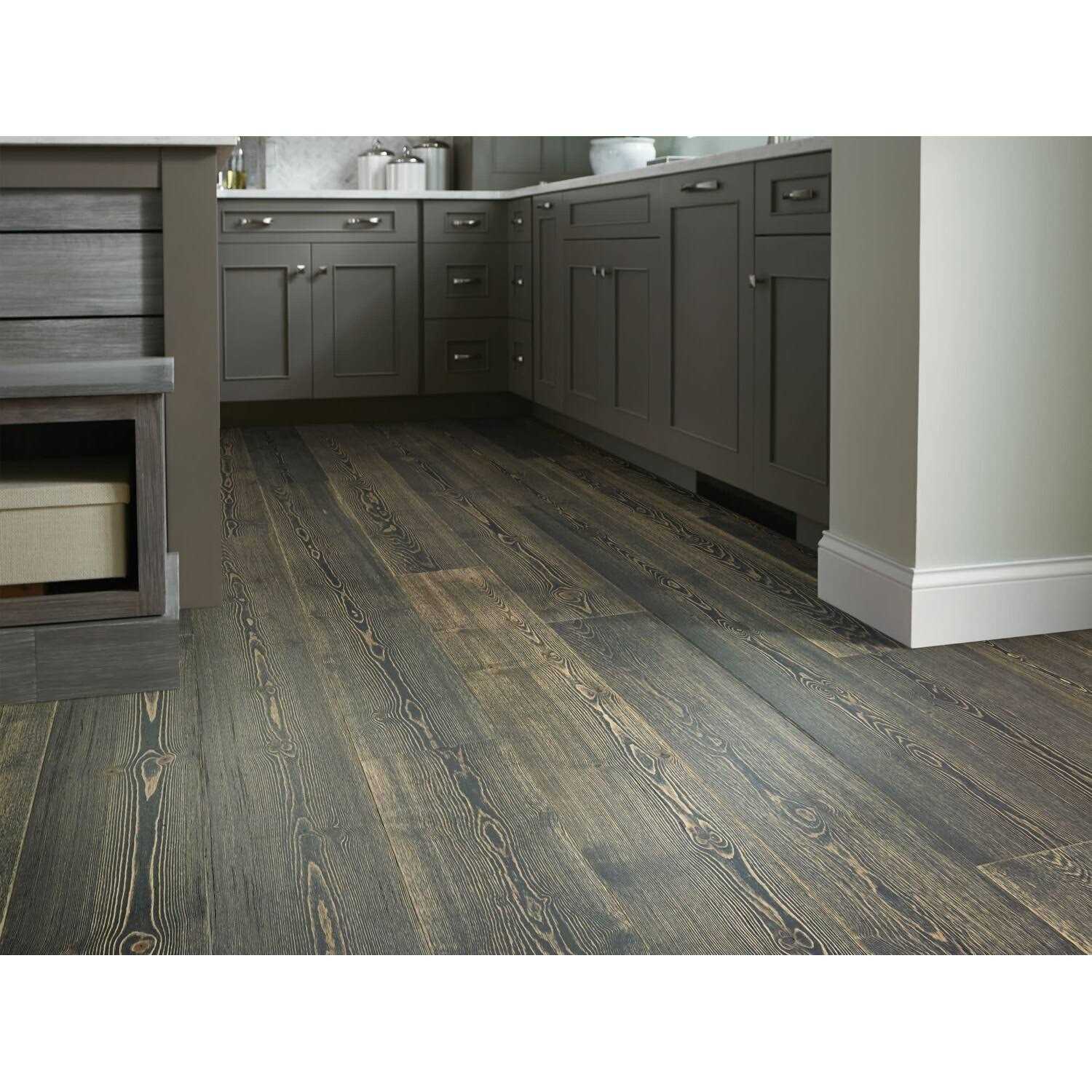 7-1/2 Wide Wirebrushed Waterproof Engineered Hardwood T6440