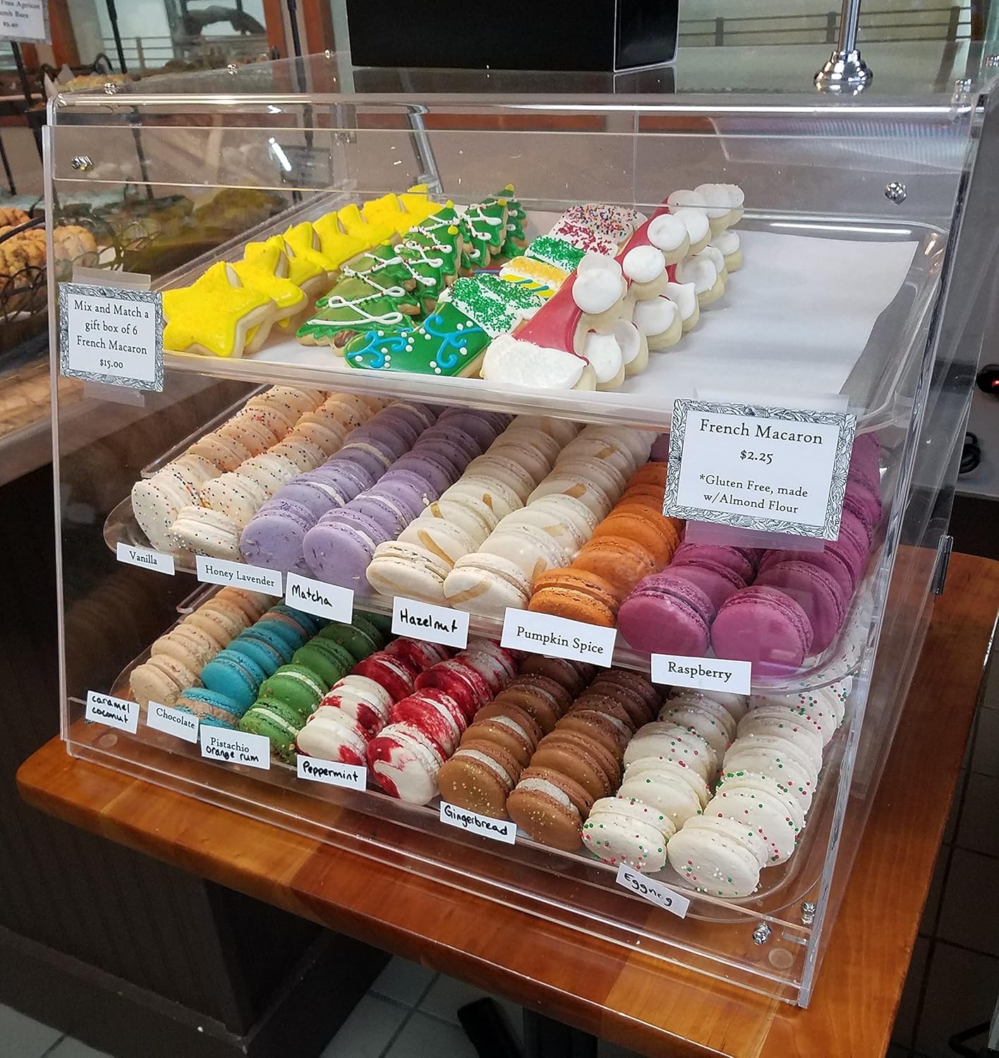 3 Tray Bakery Display Case with Rear Doors L505
