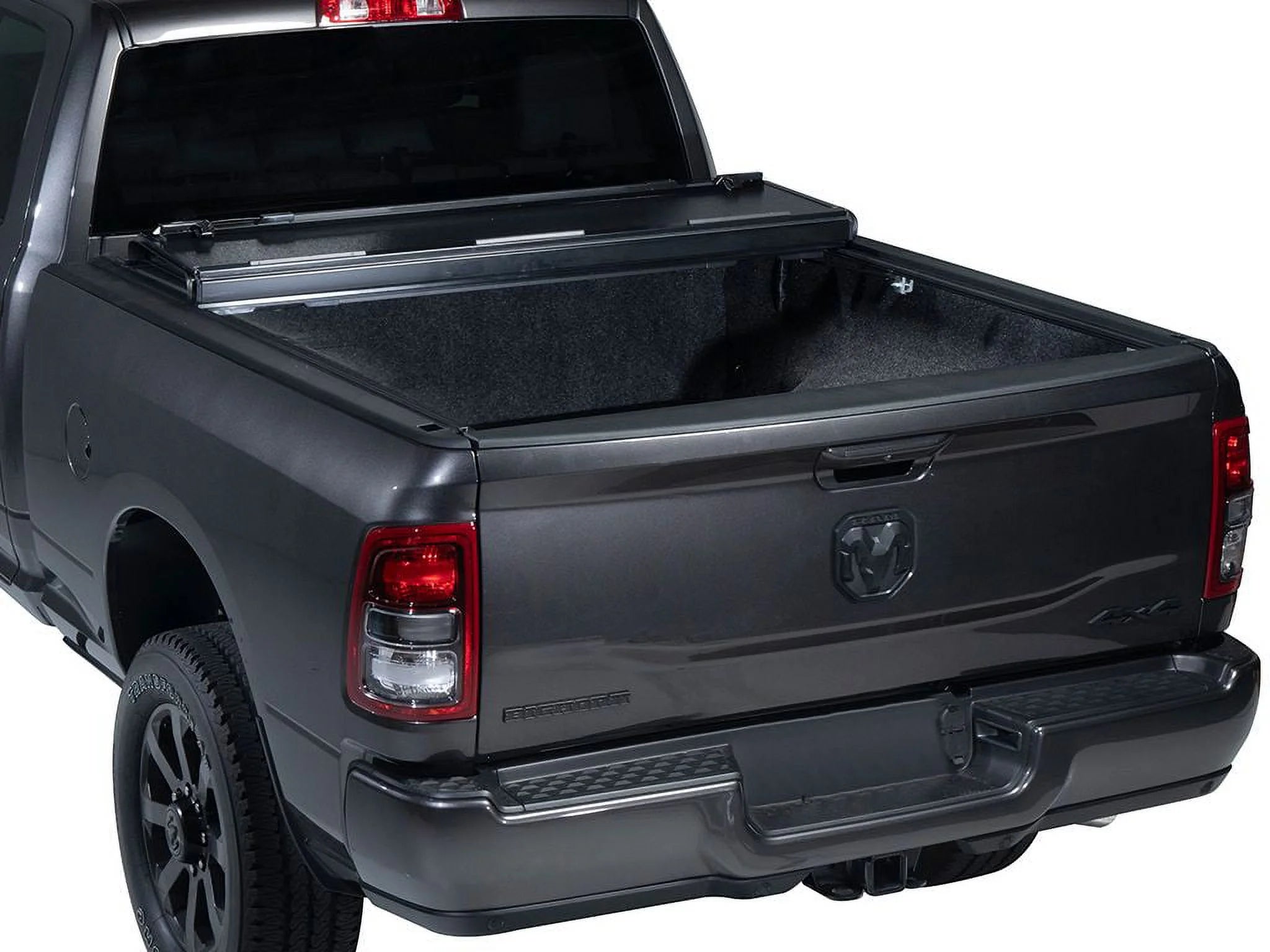 Hard Folding Truck Bed Tonneau Cover Q44941