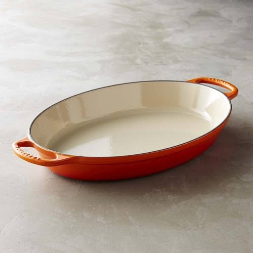 3-Quart Cast Iron Oval Baker M33092