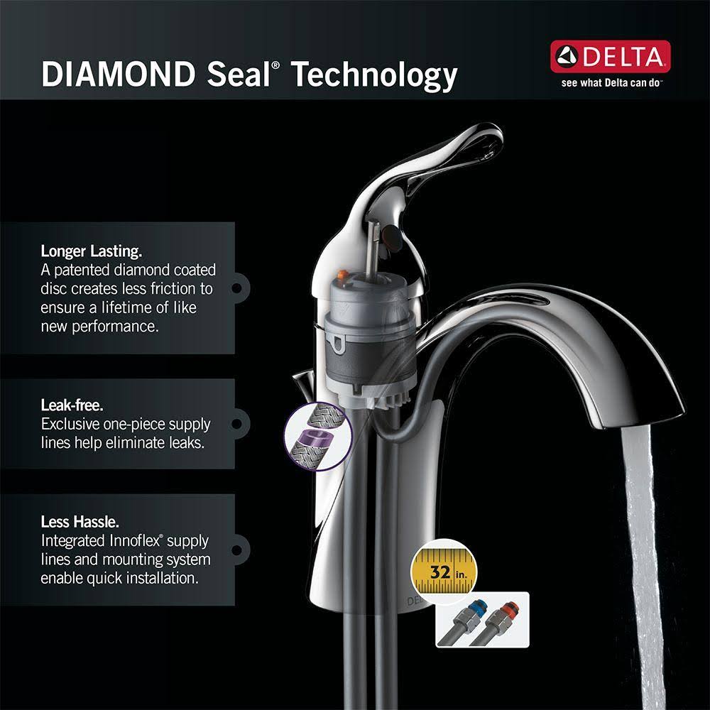 Chrome Single Handle Kitchen Faucet with Integral Spray T838