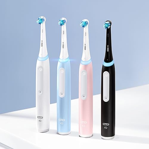 White Rechargeable Electric Toothbrush with 2 Brush Heads and Travel Case N550762