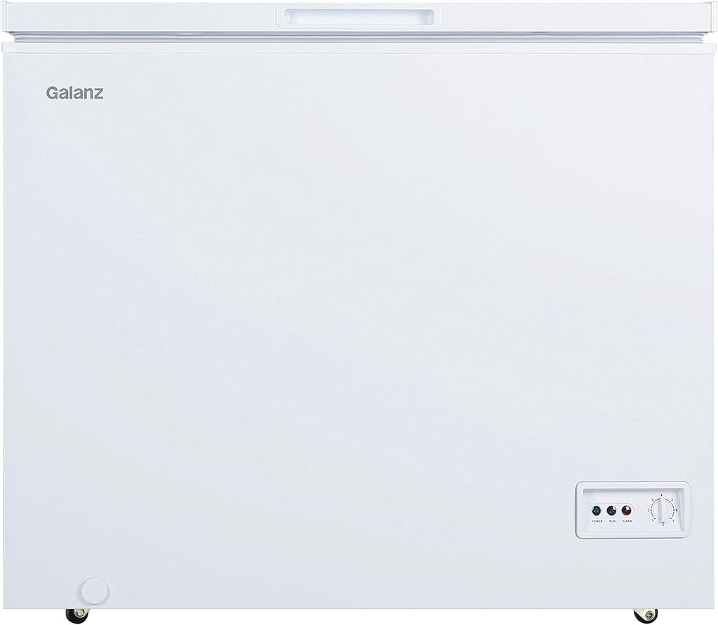 White 7.0 Cu Ft Manual Defrost Chest Freezer Y824
