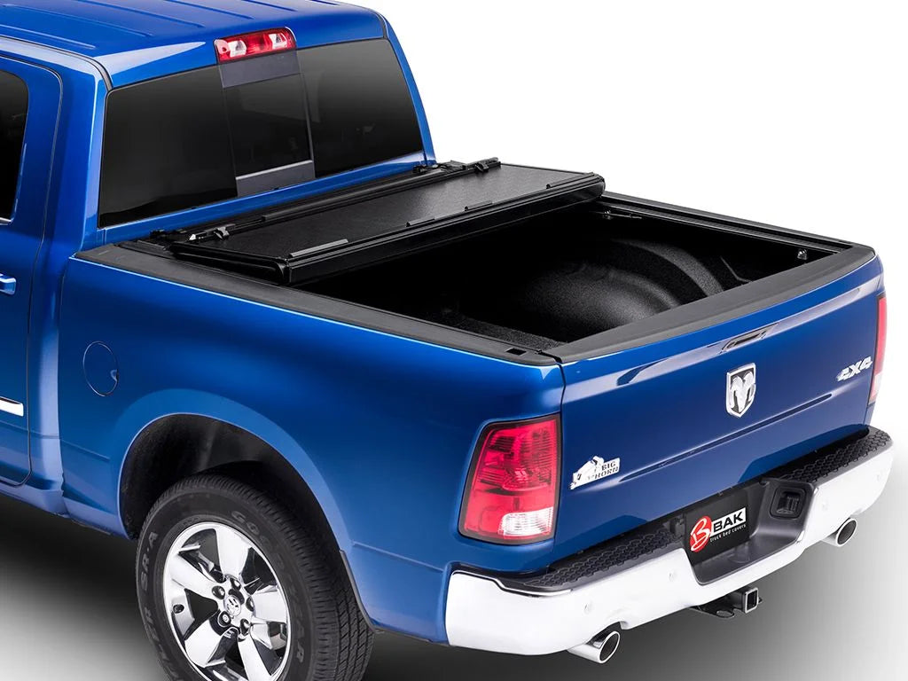 Hard Folding Truck Bed Tonneau Cover Q44941