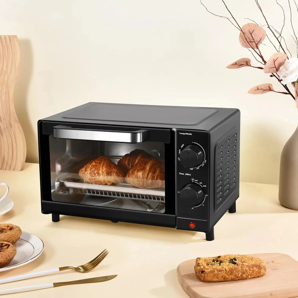 4-Slice Toaster Oven with Baking Rack and Pan in Black T77750
