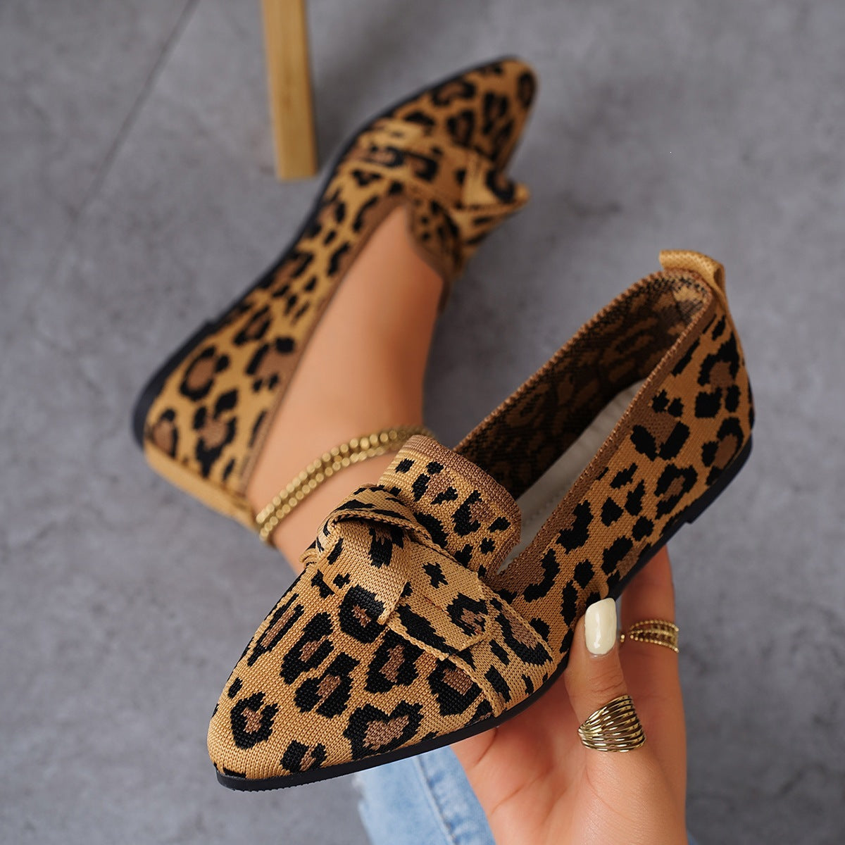 Women's Pointed Toe Knit Bow Loafers - Breathable Mesh Slip-On Flats