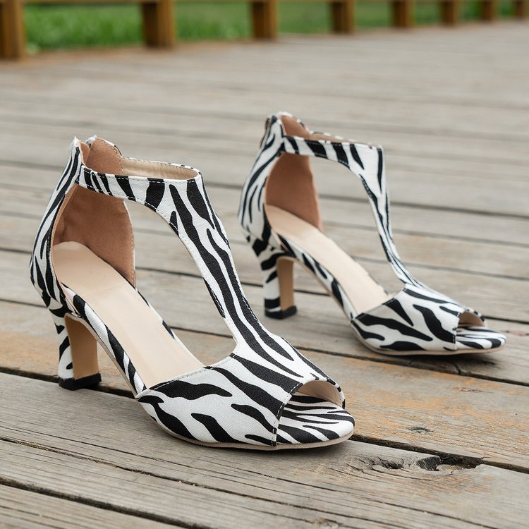 Women's Peep Toe Cut-Out Ankle Strap Kitten Heel Sandals