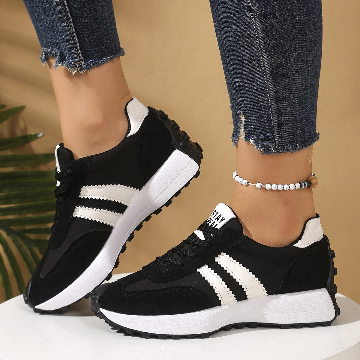 Women's Retro Chunky Platform Sneakers