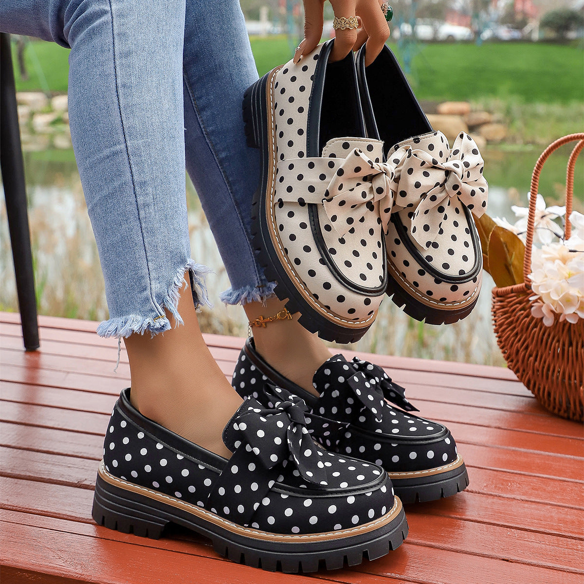 Women's Polka Dot Bow Platform Loafers – Chunky Lug Sole Slip-On Loafers