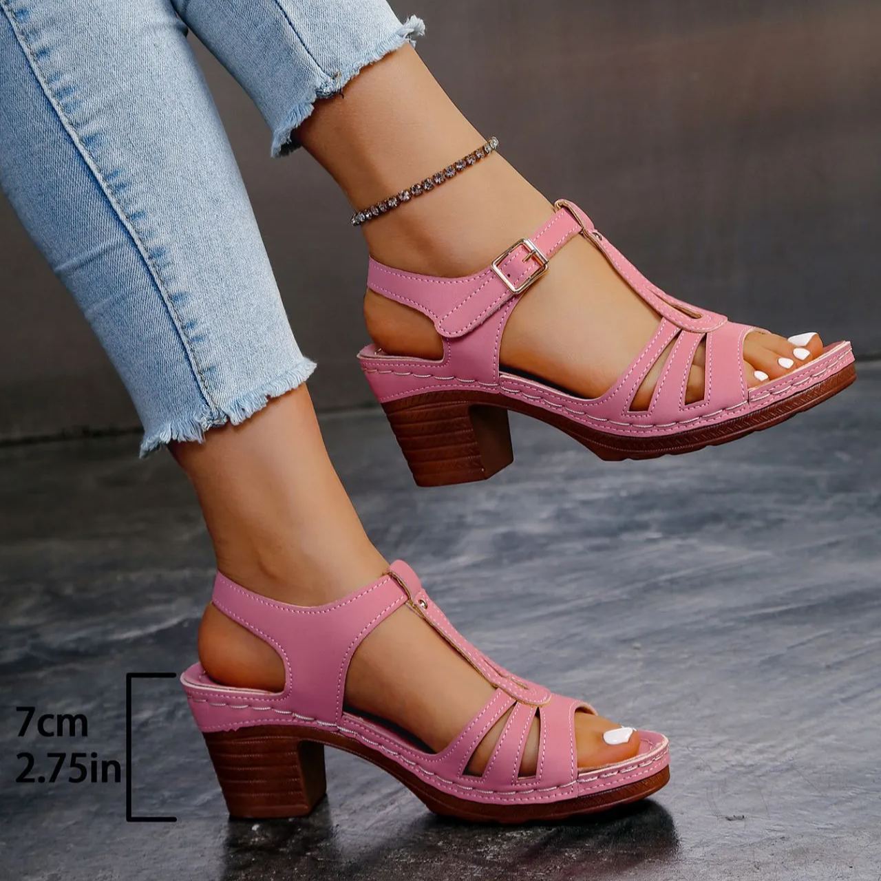 Women's 7cm Chunky Block Heel Sandals - T-Strap Cutout Platform Sandals